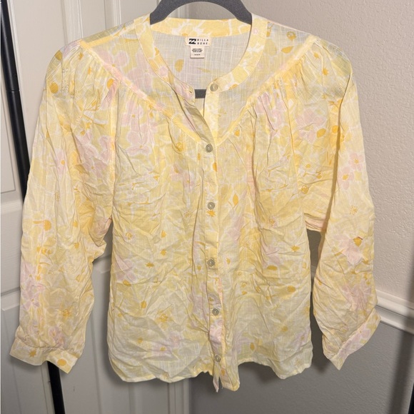 Billabong Yellow Floral Skirt, Preppy and flowy size M - Picture 3 of 5